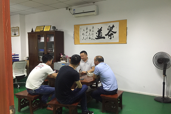 陜西塑膠模具定做，就找珠三角模具制造廠家——博騰納